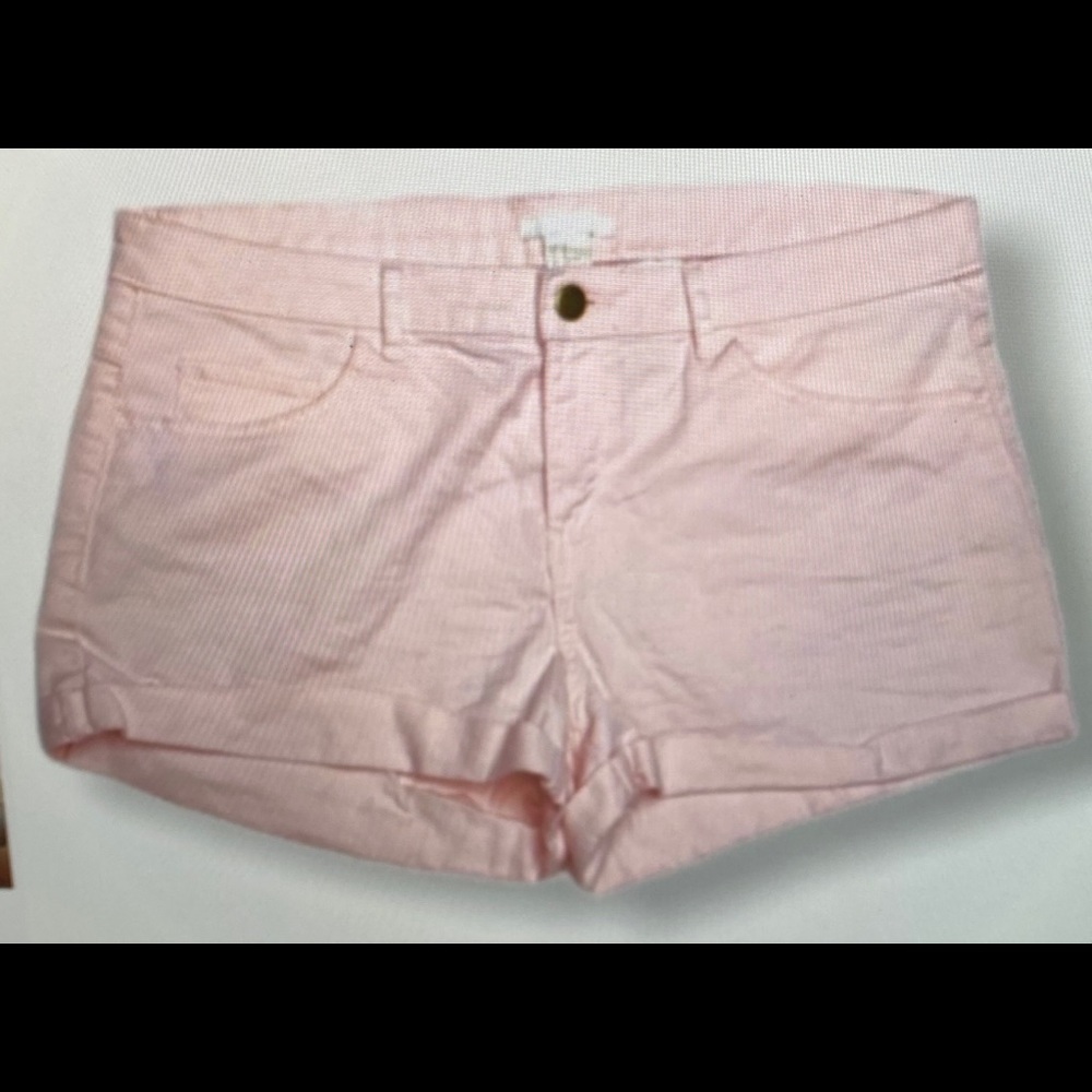H&M blush pink denim short